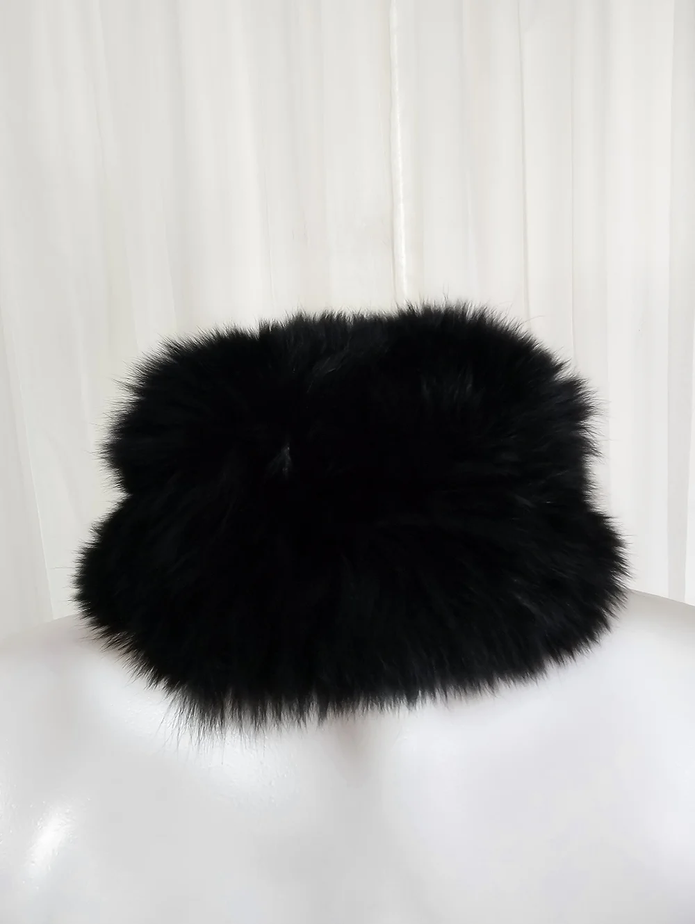 Surrell Black Fox Fur Russian-style Cossack Hat Womens